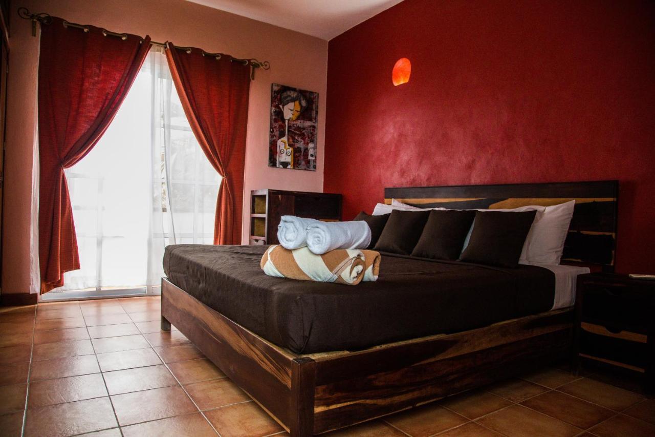 Hotel La Armonia By Bunik 3*