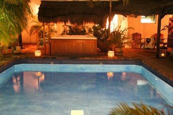 Hotel La Armonia By Bunik 3*